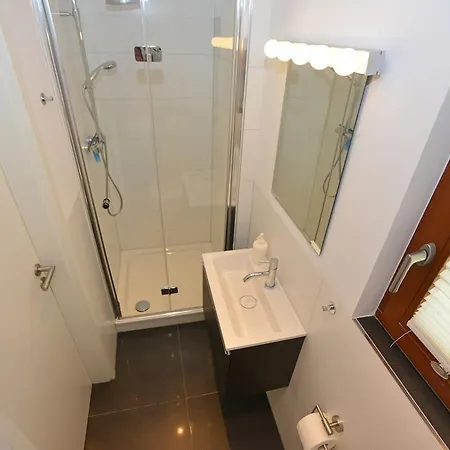 Moderne Deichstrasse Apartment