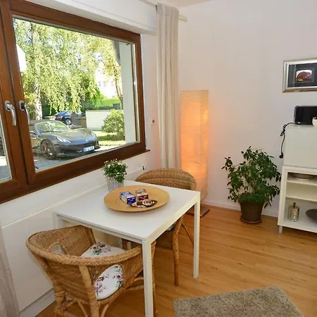 Moderne Deichstrasse Hennef (Sieg)