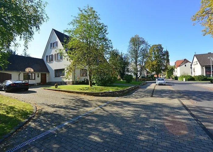 Moderne Deichstrasse * הנף